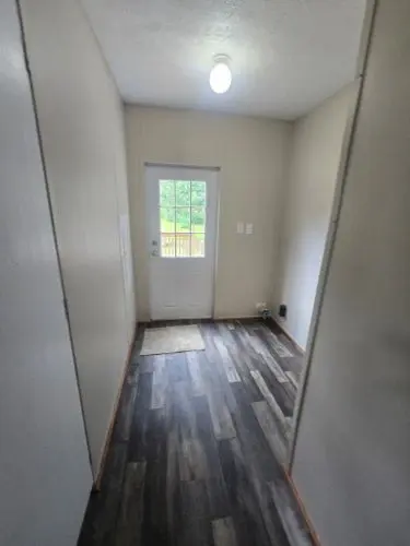 233 Sunnyfield Ln, Camden, TN 38320
