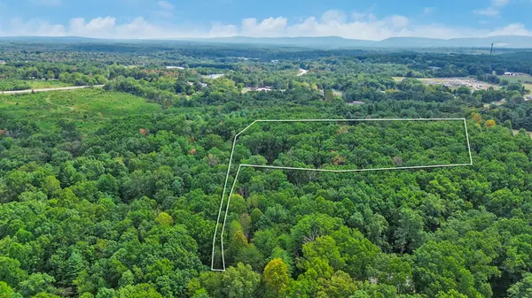 42 Staley Way, Crossville, TN 38555