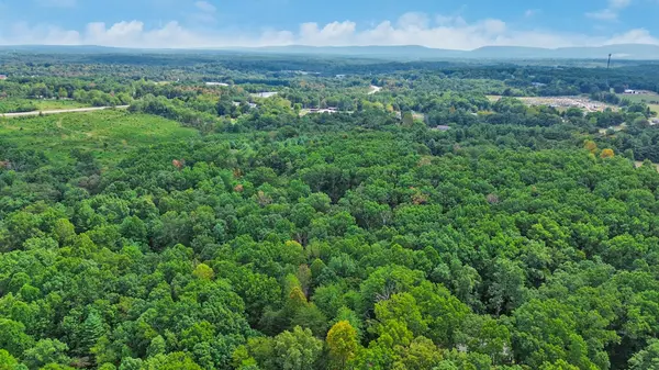 42 Staley Way, Crossville, TN 38555