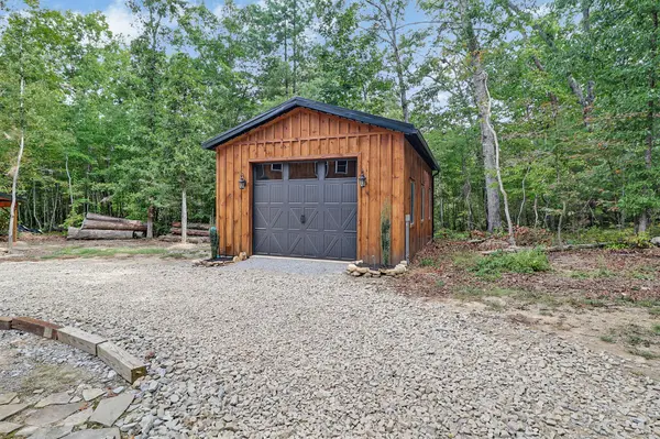 42 Staley Way, Crossville, TN 38555