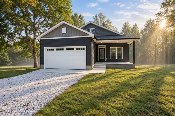 1063 Promise Land Road, Charlotte, TN 37036