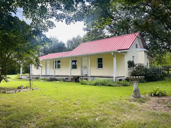 3595 Powers Bridge Rd, Manchester, TN 37355