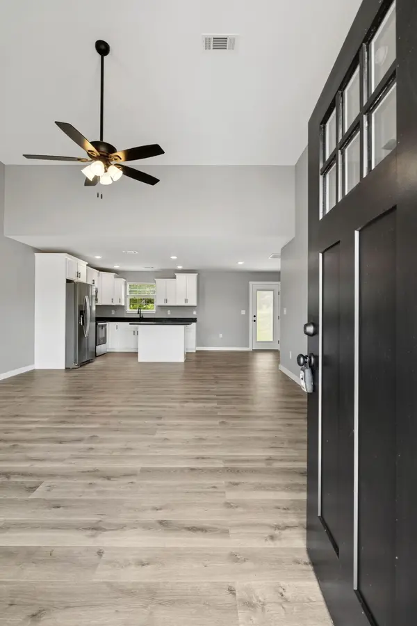 150 Alice Preston Loop, Gordonsville, TN 38563