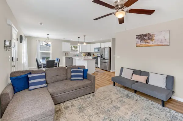 346 Skyline RD, Greer, SC 29651-6212