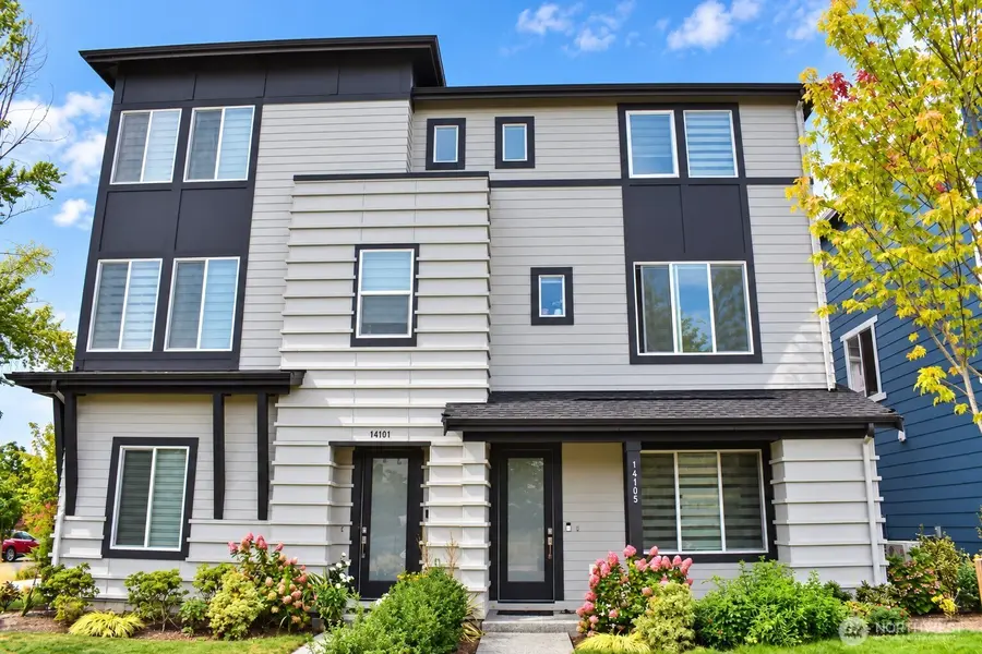 14105 272nd PL NE, Duvall, WA 98019