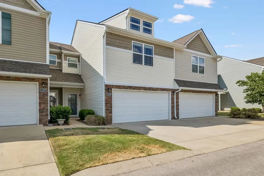 1139 Somerset Springs Dr, Spring Hill, TN 37174