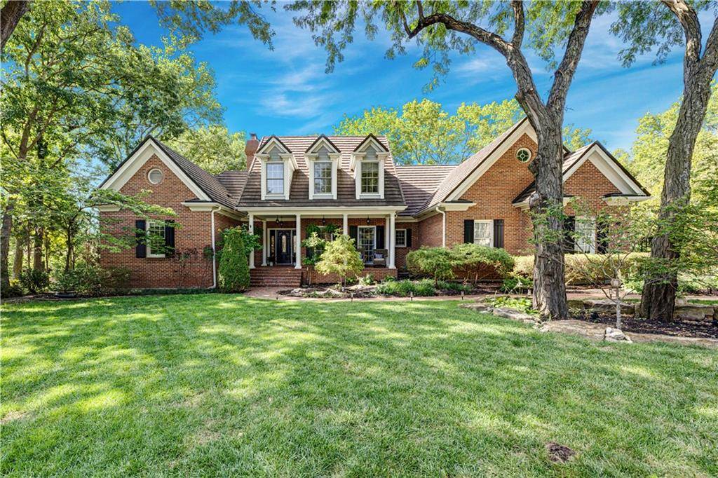20 E Loch Lloyd Pkwy, Loch Lloyd, MO 64012