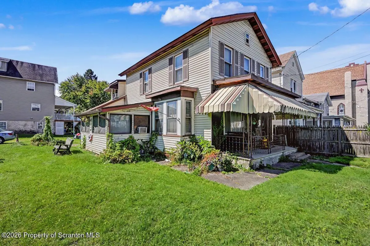 424 E Market ST, Scranton, PA 18509