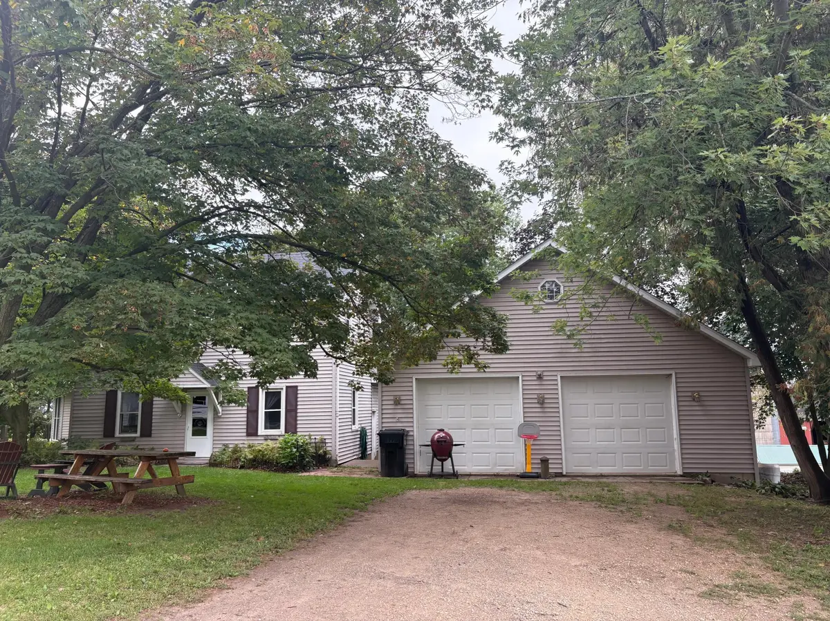 3095 CTY RD Q, Clear Lake, WI 54005