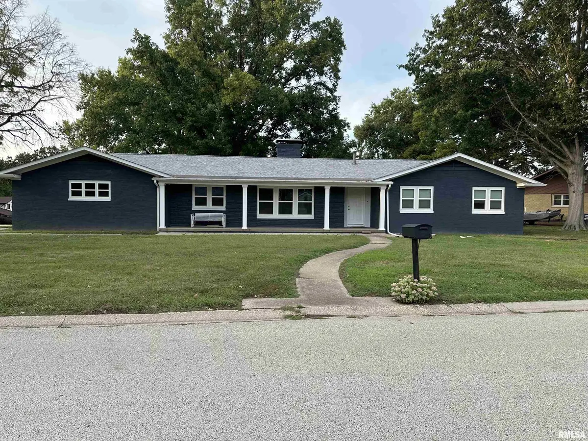 55 White Birch RD, Springfield, IL 62707