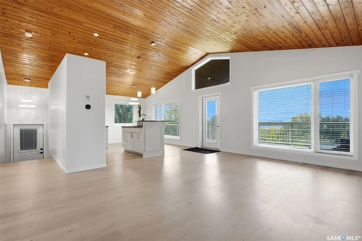 414 Walter STREET, Saskatchewan Beach, SK S0G 4L0