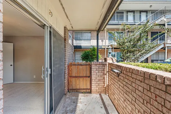 2425 Ashdale DR #29, Austin, TX 78757