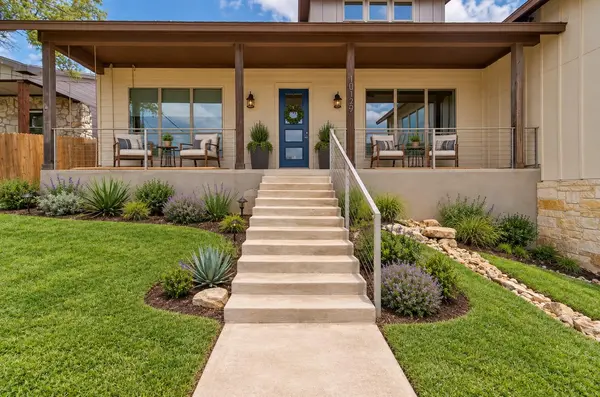 10129 Longhorn SKWY, Dripping Springs, TX 78620