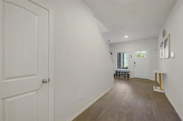 358 Frogmore LOOP, Kyle, TX 78640