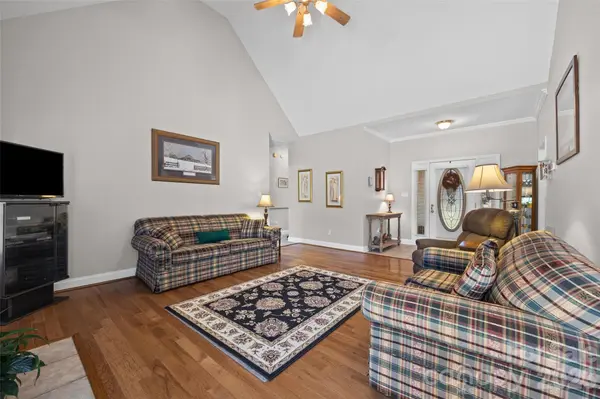 4913 Carillon CT, York, SC 29745