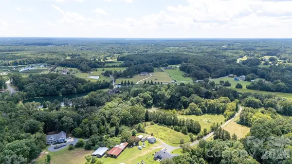 1101 Sleepy Hollow RD, Midland, NC 28107