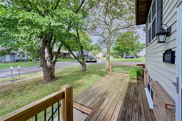 5113 NW Downing ST, Blue Springs, MO 64015