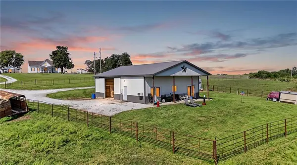 4845 SW Springtown RD, Plattsburg, MO 64477