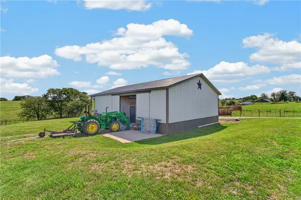 4845 SW Springtown RD, Plattsburg, MO 64477