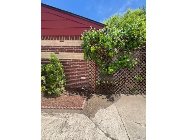 566 S Patton, Denver, CO 80219