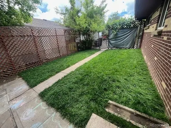 566 S Patton, Denver, CO 80219