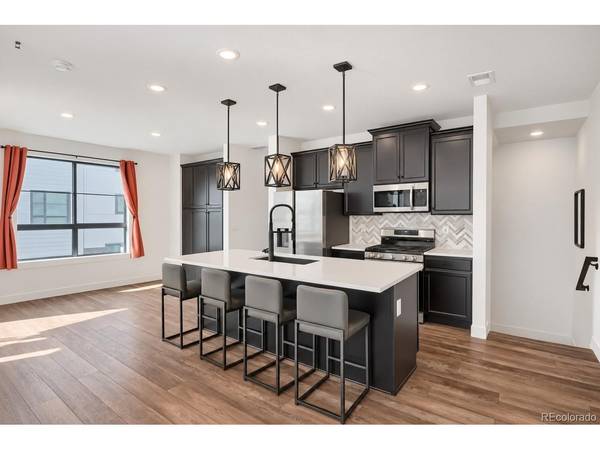 2038 S Holly #2, Denver, CO 80222