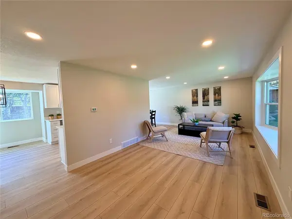 10650 King, Westminster, CO 80031