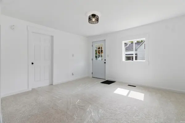 320 W 37th ST, Marion, IN 46953