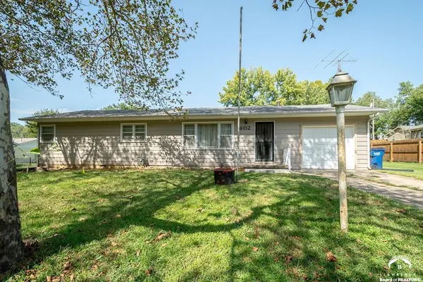 602 Warren ST, Oskaloosa, KS 66066