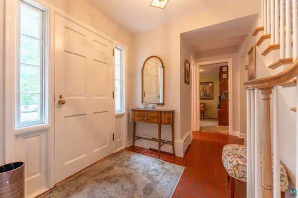 11 S 4th St W, Aurora, MN 55705