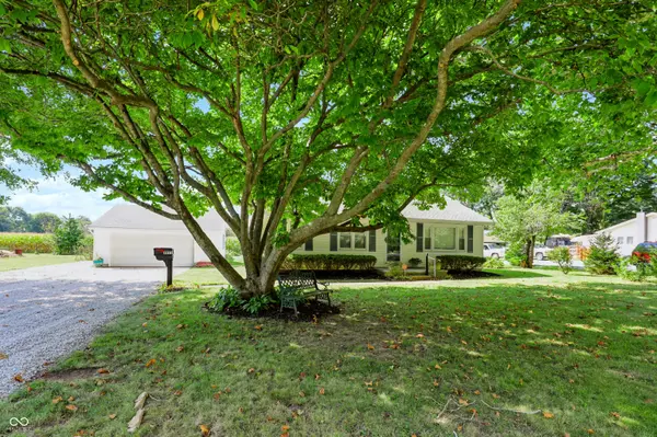 2211 Cicero RD, Noblesville, IN 46060