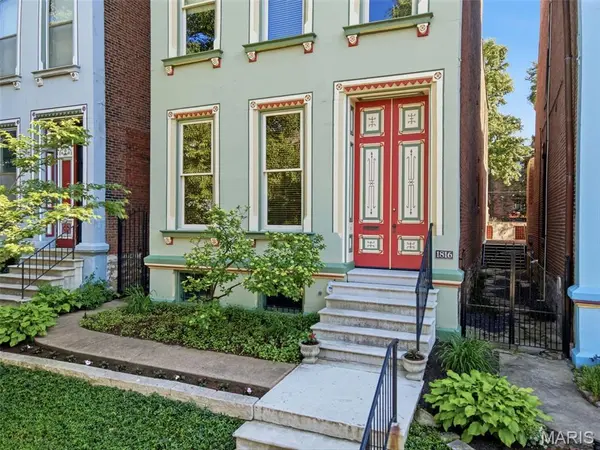 1816 Hickory ST, St Louis, MO 63104