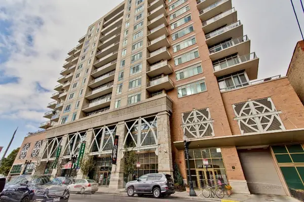 230 W DIVISION ST #1404, Chicago, IL 60610