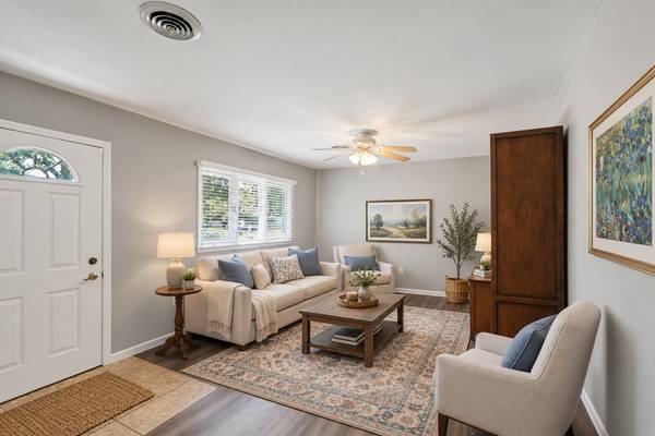 1406 E Pennsylvania AVE, Urbana, IL 61801