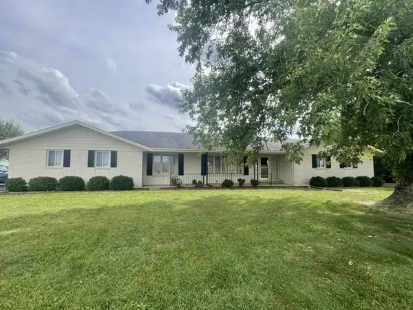 535 County Road 2900 RD, Fisher, IL 61843