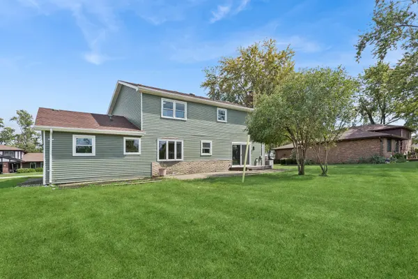 3506 Donovan DR, Crete, IL 60417