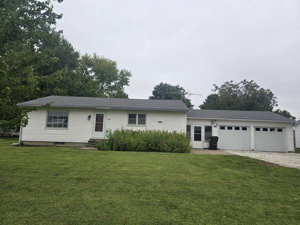 108 S Belmont ST, Bowen, IL 62316