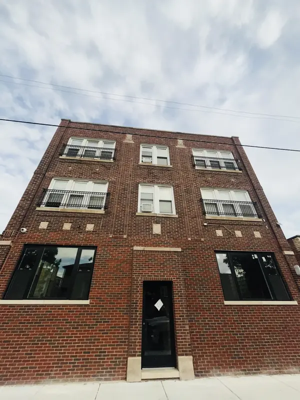 5850 W HIGGINS AVE #2W, Chicago, IL 60630