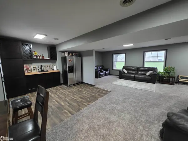 19229 Highway 5, Centerville, IA 52544