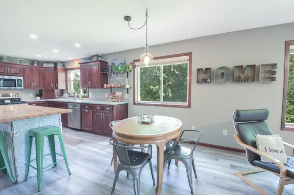 1815 Star DR, Sauk Rapids, MN 56379