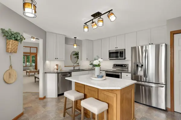 18677 Kalmar TRL, Lakeville, MN 55044