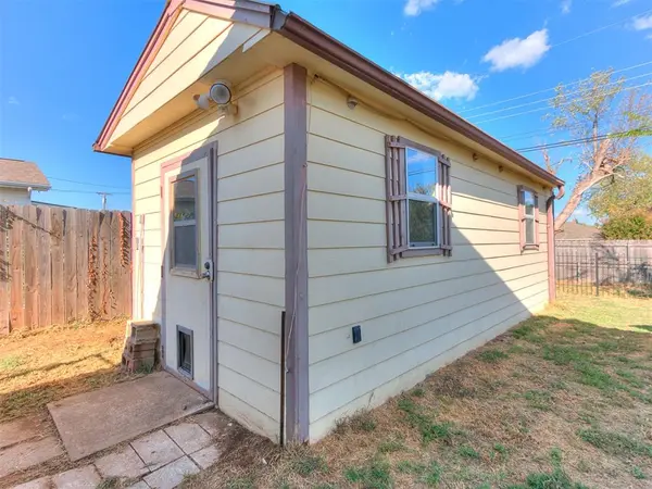 4015 N Chapman AVE, Shawnee, OK 74804