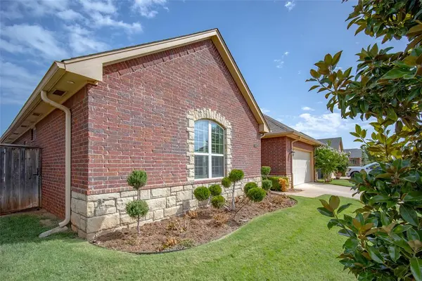 5509 NW 126th ST, Oklahoma City, OK 73142
