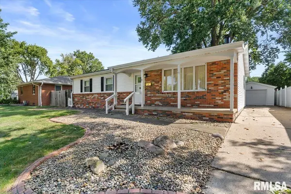 8 Foresters LN, Springfield, IL 62704
