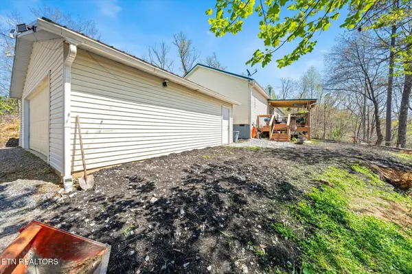 2169 King Hollow Rd, Sevierville, TN 37876