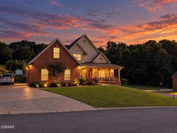 1452 Landmark Boulevard, Sevierville, TN 37862