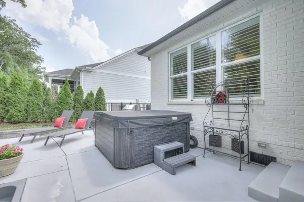2600 Bramblewood Ln, Thompsons Station, TN 37179