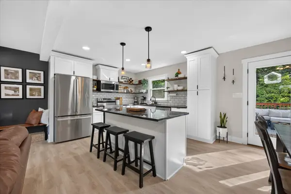 1035 Foxmoor Dr, Clarksville, TN 37042