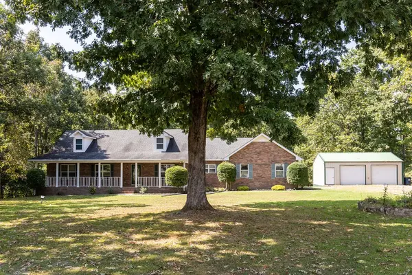 443 Pea Ridge Rd, Westmoreland, TN 37186