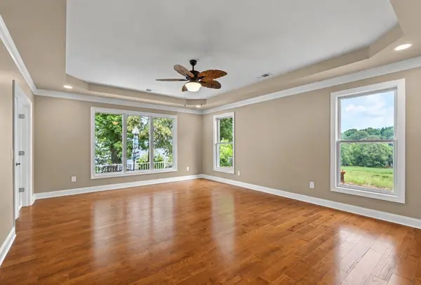 980 Skyline Drive, Clifton, TN 38425